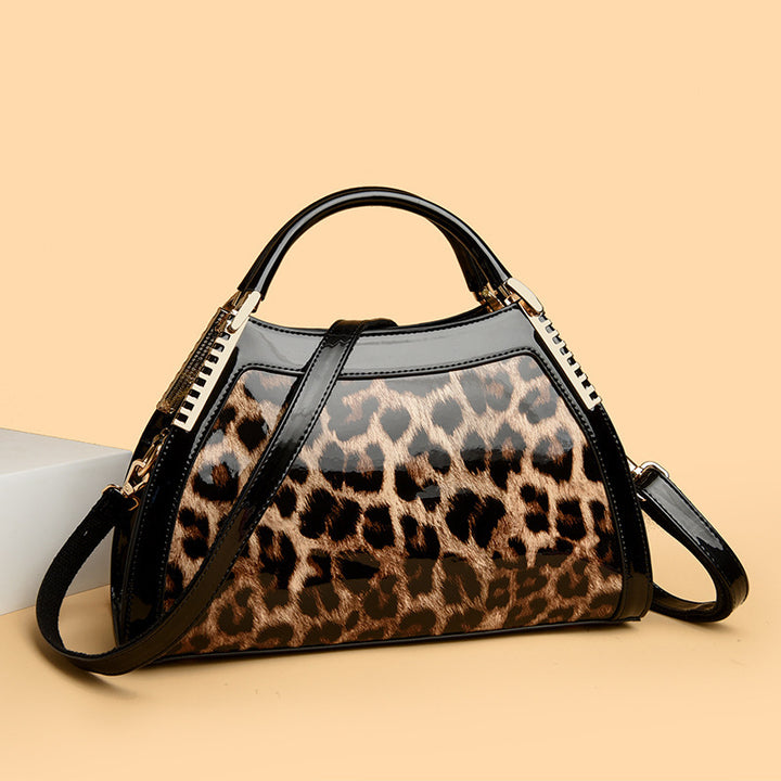 Fashion New Women's Large-capacity Retro Handbag - ZEYTONCART