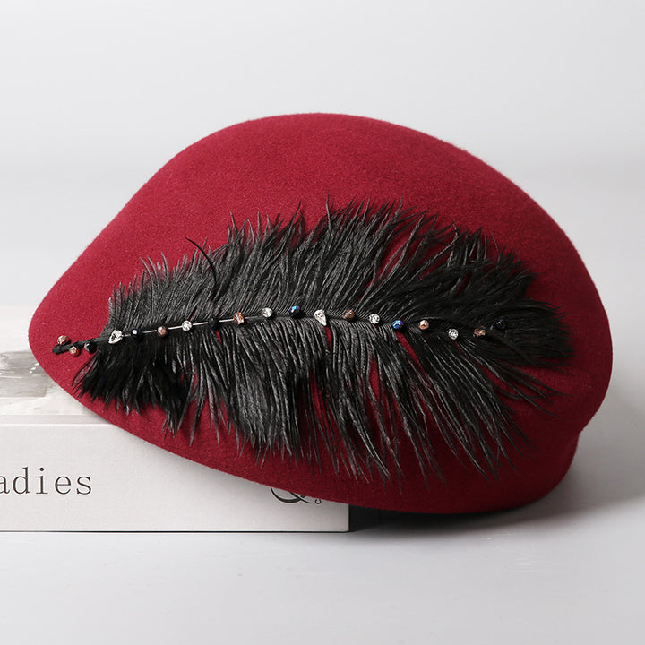 Autumn And Winter Retro Style Feather Decorative Wool Beret - ZEYTONCART