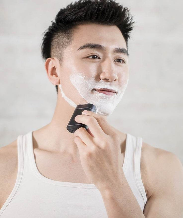Men's electric razor rechargeable mini portable - ZEYTONCART