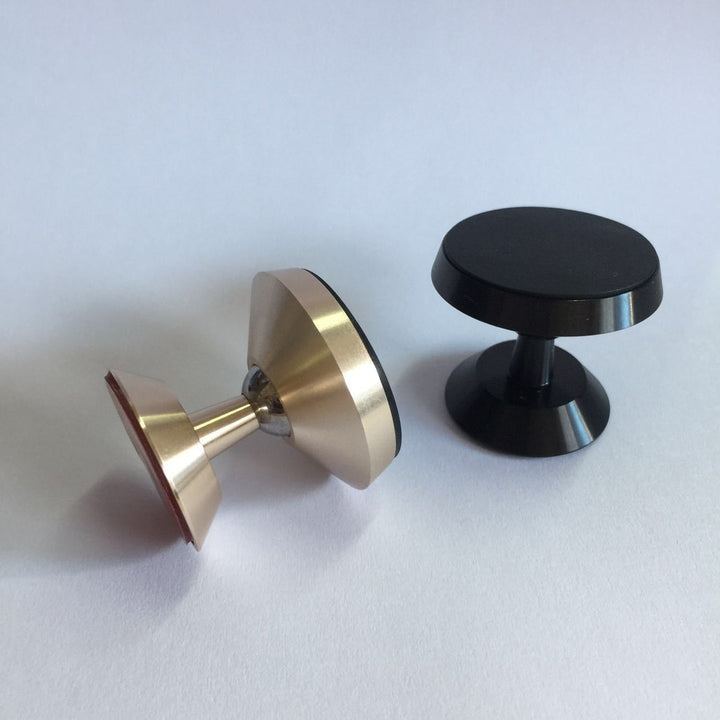 New Magnetic Suction Air Outlet Bracket Car Air Conditioner Magnetic Iron Air Outlet Mobile Phone Accessories Prism Bracket - ZEYTONCART