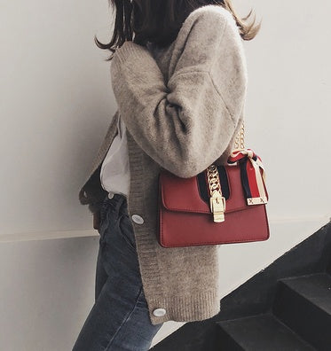 Satin chain fashion shoulder bag - ZEYTONCART