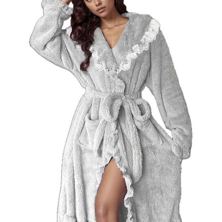 Sweet And Comfortable Nightgown With Lace In Winter - ZEYTONCART