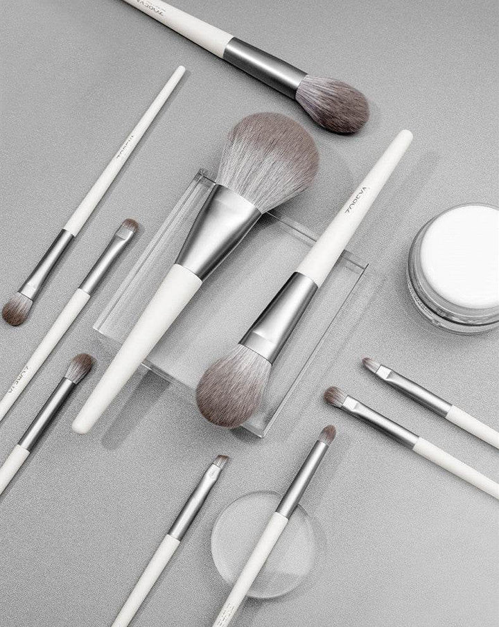 ZOREYA silver foxtail 10 makeup brushes - ZEYTONCART