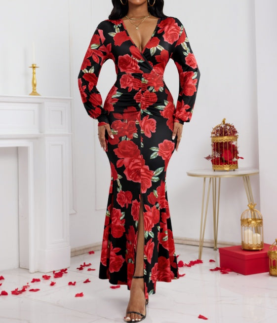 Ladies' V-neck Floral Print Fashionable Hip Hugging Dress - ZEYTONCART