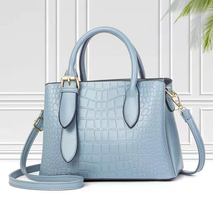 New Large Capacity Portable And Fashion Generous One-shoulder Crossbody Commuter Women's Bag - ZEYTONCART