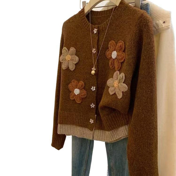 Korean Style Flower Loose Sweater Women's Autumn And Winter Lazy Embroidery - ZEYTONCART