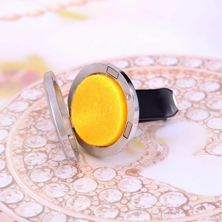 Wings Aromatherapy Car Diffuser Locket - ZEYTONCART