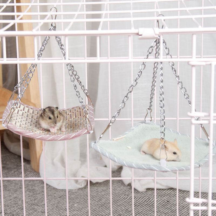 Chipmunks Cool Summer Sleep In Hammocks - ZEYTONCART