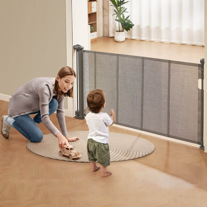 VEVOR Retractable Baby Gate,  Tall Mesh Baby Gate, Extends Up To 60 Wide Retractable Gate For Kids Or Pets, Retractable Dog Gates For Indoor Stairs, Doorways, Hallways, Playrooms, Gray - ZEYTONCART